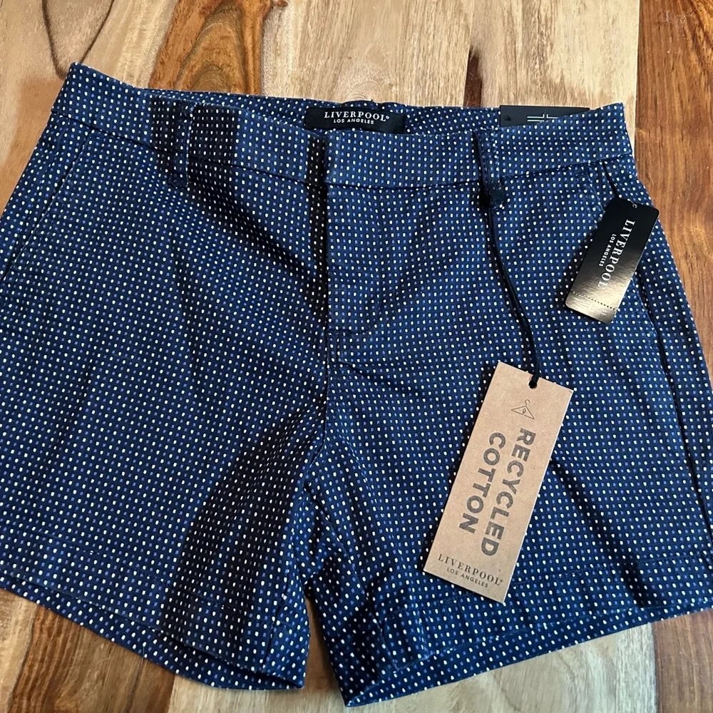 Liverpool Shorts NWT mood indigo dot - Picture 1 of 3